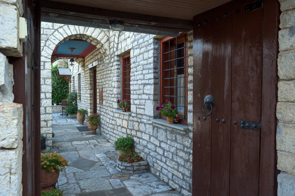 Vikos Hotel Monodendri Exterior foto